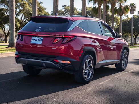 Certified 2023 Hyundai Tucson Limited AWD/4WD image 5