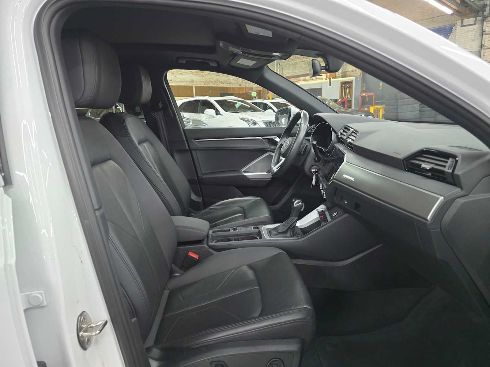 Used 2025 Audi Q3 2.0T Premium AWD/4WD image 10