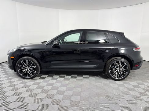 Used 2026 Porsche Macan AWD/4WD image 2