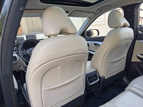 Used 2020 INFINITI QX50 Essential w/ Convenience Package AWD/4WD image 39