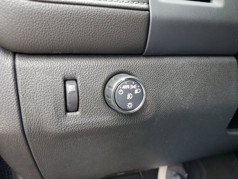 Certified 2022 GMC Canyon Elevation w/ Trailering Package image 36