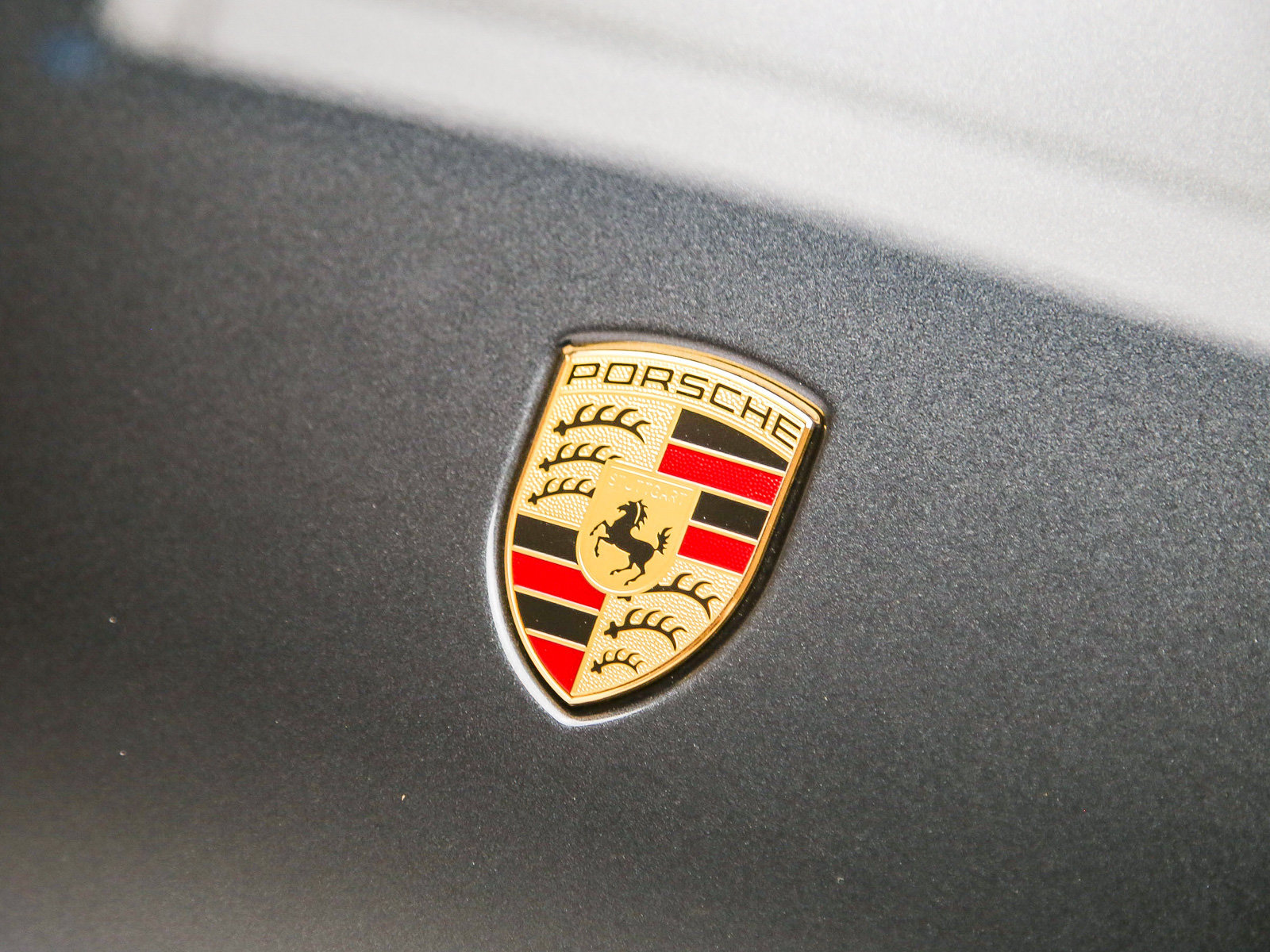 Certified 2026 Porsche Macan AWD/4WD image 12