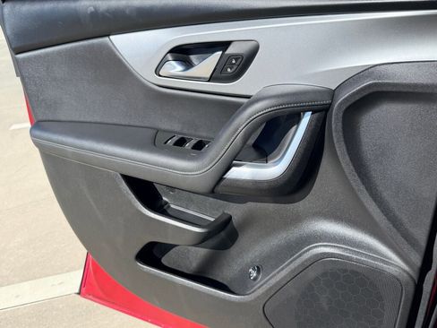 Used 2020 Chevrolet Blazer LT image 20