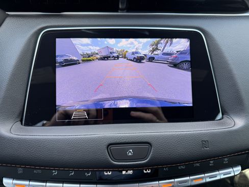 Used 2020 Cadillac XT4 Sport w/ Driver Awareness Package FWD image 23