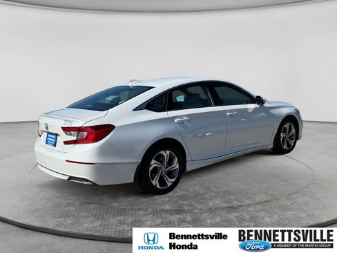 Used 2020 Honda Accord EX image 5