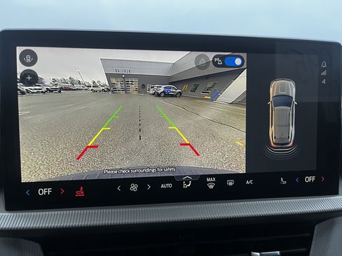 Used 2025 Ford Explorer Active image 16