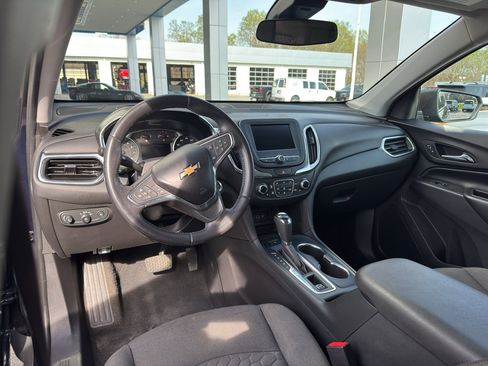 Used 2020 Chevrolet Equinox LT image 9