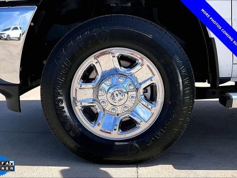 Used 2025 RAM 2500 Tradesman w/ Chrome Appearance Group image 9