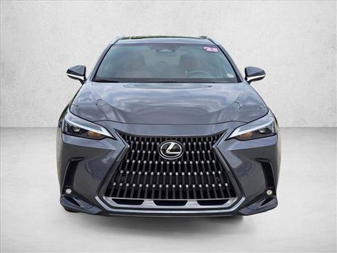 Used 2025 Lexus NX 250 FWD w/ Towing Package (2000 Lbs) image 2