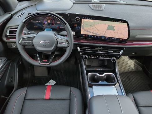 New 2026 Chevrolet Traverse RS w/ LPO, Floor Liner Package image 4