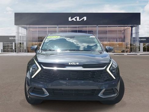 Certified 2024 Kia Sportage EX image 2