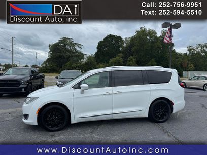 Used 2018 Chrysler Pacifica Touring-L