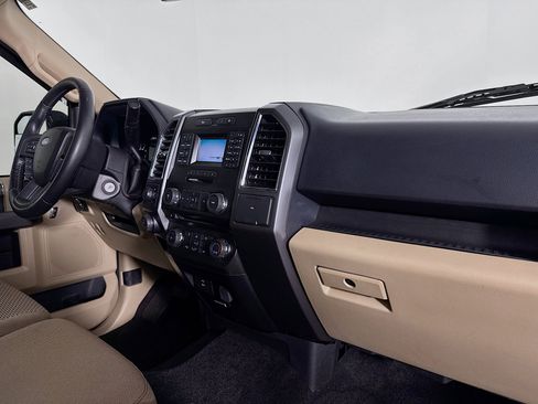 Used 2017 Ford F150 XLT w/ Equipment Group 301A Mid image 27