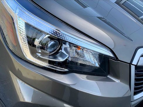Used 2020 Subaru Forester Premium AWD/4WD image 27