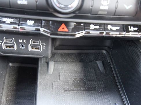 Used 2024 Dodge Durango GT image 29