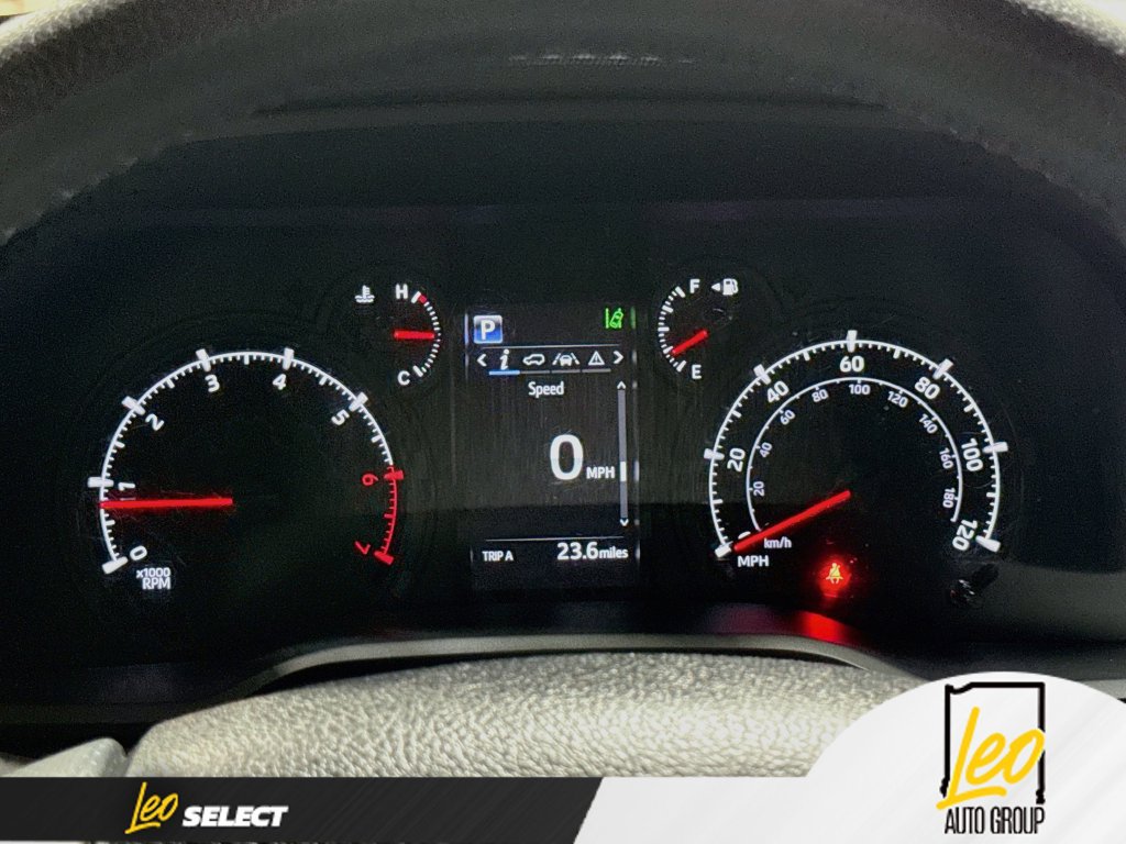 Used 2022 Toyota 4Runner SR5 RWD image 15