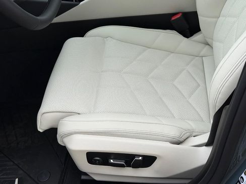 New 2026 BMW 530i xDrive 530i xDrive image 18