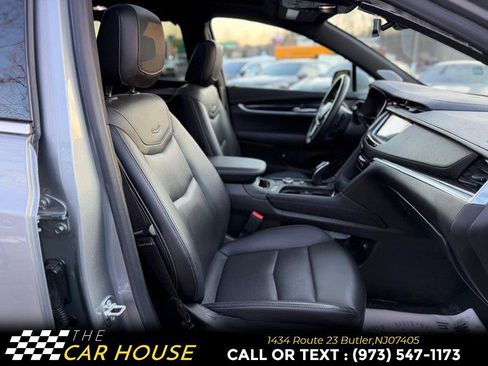 Used 2025 Cadillac XT5 Premium Luxury FWD image 24