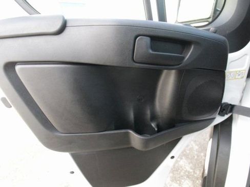 Used 2023 RAM ProMaster 2500 image 23