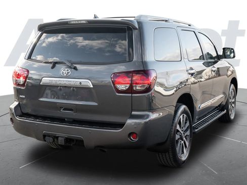 Used 2018 Toyota Sequoia Limited image 3