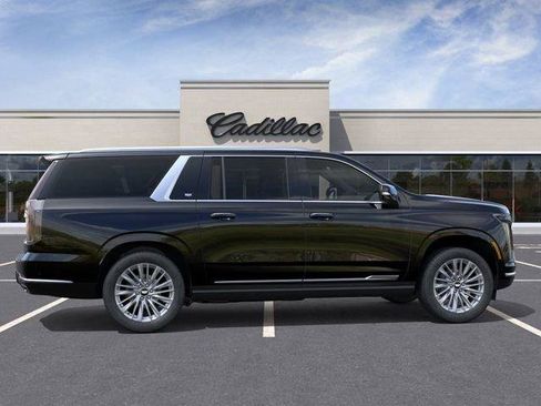 New 2026 Cadillac Escalade ESV Luxury AWD/4WD image 5