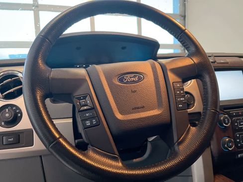 Used 2013 Ford F150 Lariat w/ Lariat Chrome Pkg image 14