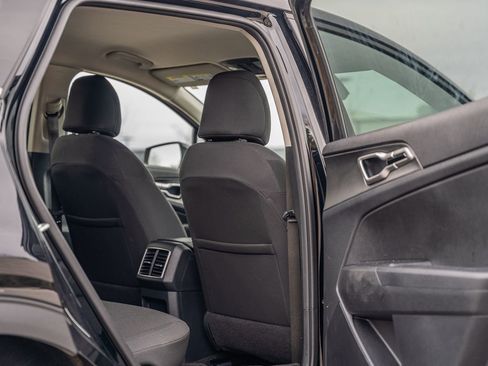 Used 2026 Kia Sportage LX w/ LX Convenience Package image 13