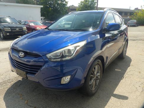 Used 2014 Hyundai Tucson SE FWD image 2