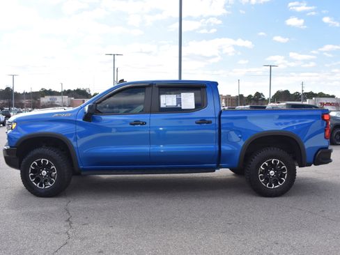 Used 2023 Chevrolet Silverado 1500 ZR2 image 7