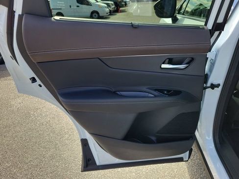 New 2026 Nissan Murano Platinum w/ Cargo Package AWD/4WD image 25