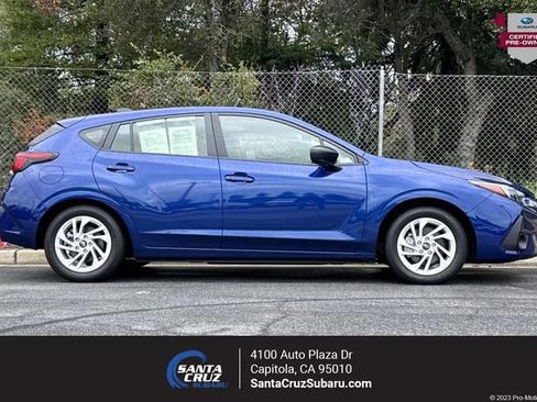 Certified 2025 Subaru Impreza 2.0i image 1
