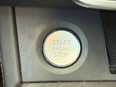 Used 2019 Audi Q5 2.0T Premium Plus w/ Premium Plus Package image 21