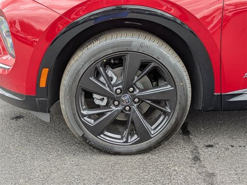 New 2025 Buick Envision Sport Touring image 8