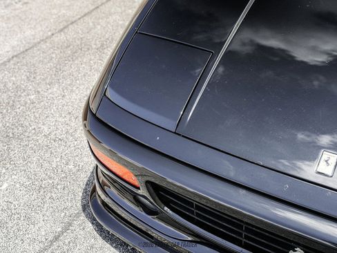 Used 1995 Ferrari F355 Berlinetta RWD image 51