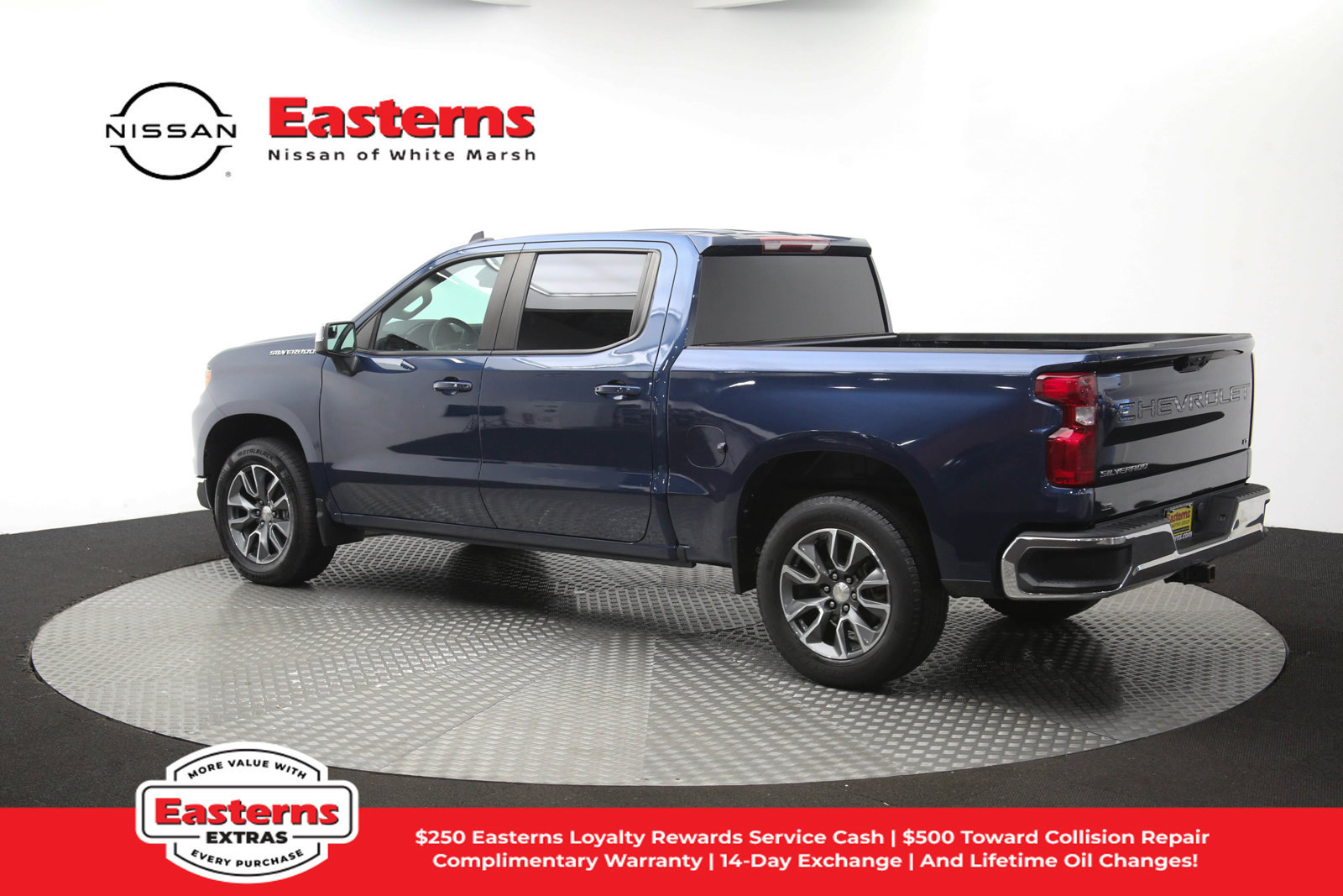 Used 2023 Chevrolet Silverado 1500 LT AWD/4WD image 67