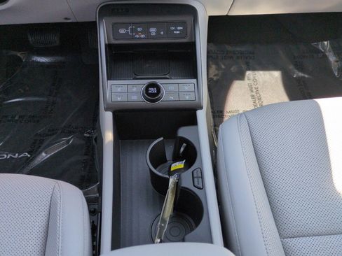 New 2026 Hyundai Kona Limited FWD image 26