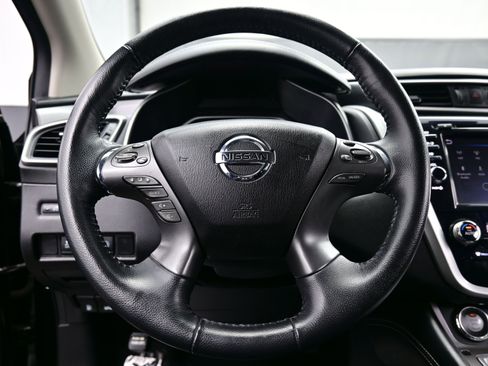 Used 2020 Nissan Murano SV image 23