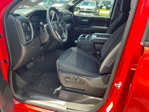 Used 2022 Chevrolet Silverado 1500 LT AWD/4WD image 12