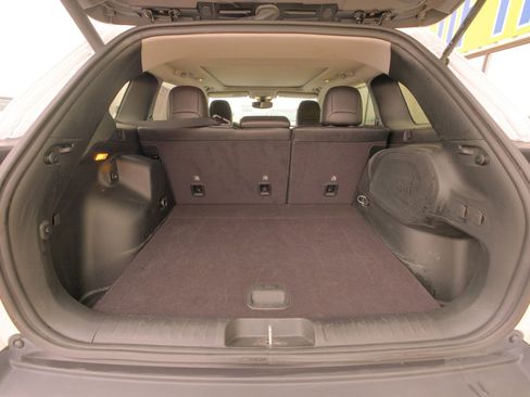 Used 2022 Jeep Cherokee Latitude Lux w/ Sun & Sound Group image 23