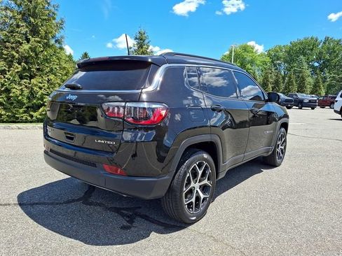 Used 2024 Jeep Compass Limited AWD/4WD image 8