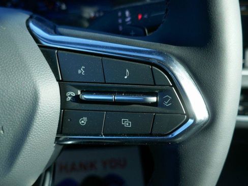 New 2026 Chevrolet Equinox LT w/ Midnight Edition FWD image 16