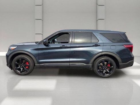 Used 2022 Ford Explorer ST w/ Equipment Group 401A AWD/4WD image 2