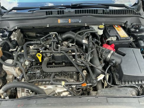 Used 2019 Ford Fusion SEL FWD image 25