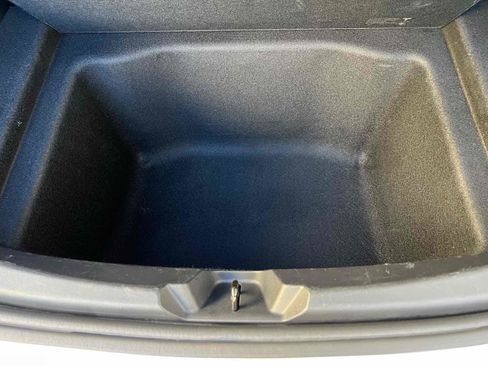 Used 2021 Tesla Model 3 Standard Range Plus image 68