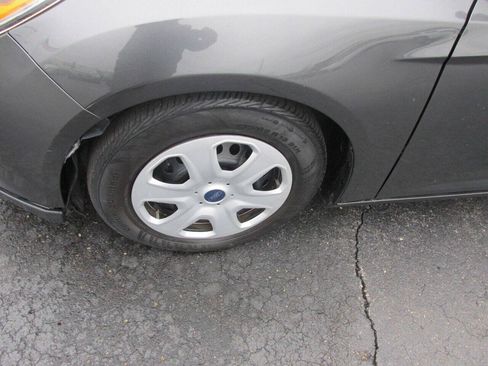 Used 2018 Ford Focus S FWD image 33