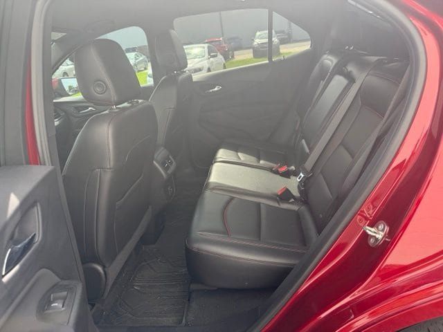 Used 2022 Chevrolet Equinox RS w/ RS Leather Package FWD image 21