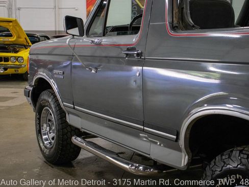 Used 1990 Ford Bronco image 23