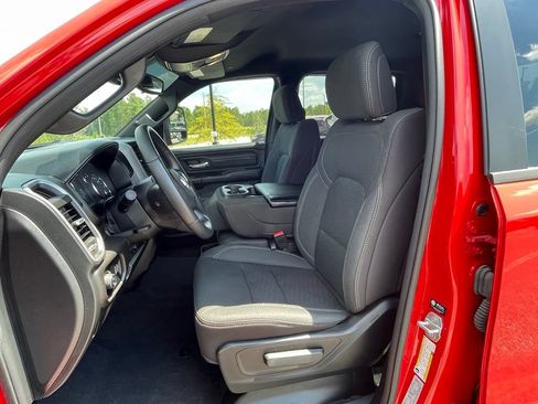 Used 2025 RAM 1500 Tradesman w/ Night Edition AWD/4WD image 35