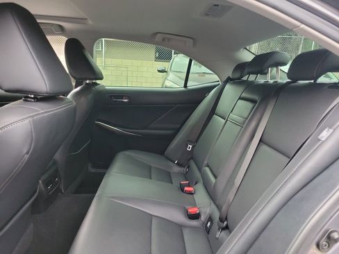 Used 2016 Lexus IS 200t image 12