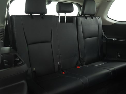 Used 2024 Toyota Grand Highlander Platinum image 15